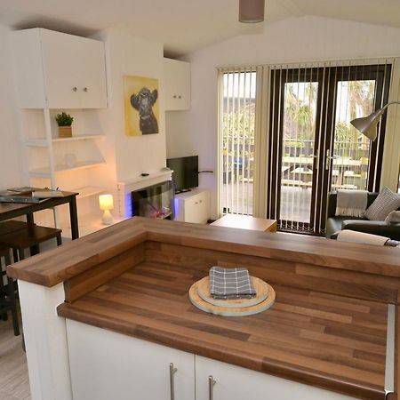 Bunnahabhain 5 - Farm Stay - Stunning Sea And Rural Views Stranraer Buitenkant foto
